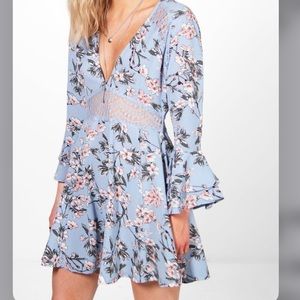 NWT Boohoo Floral Lace Insert Tea Dress